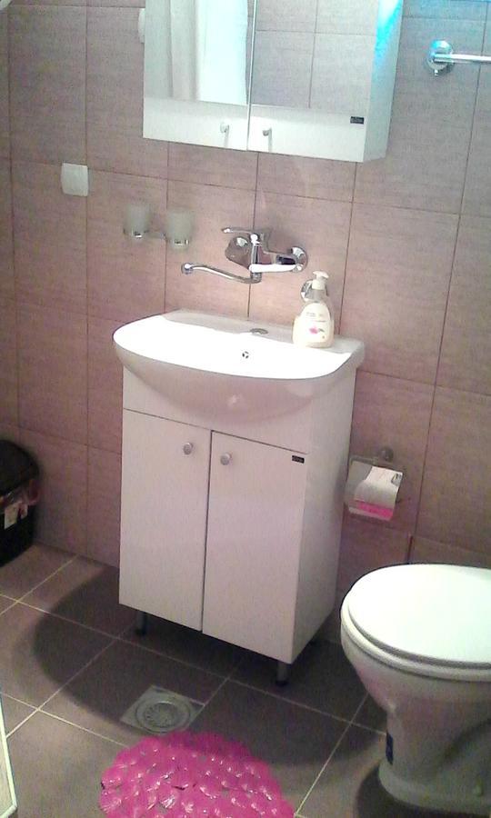 Apartamento Skriveni Raj Vrdnik Exterior foto