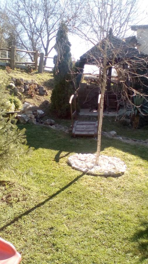 Apartamento Skriveni Raj Vrdnik Exterior foto